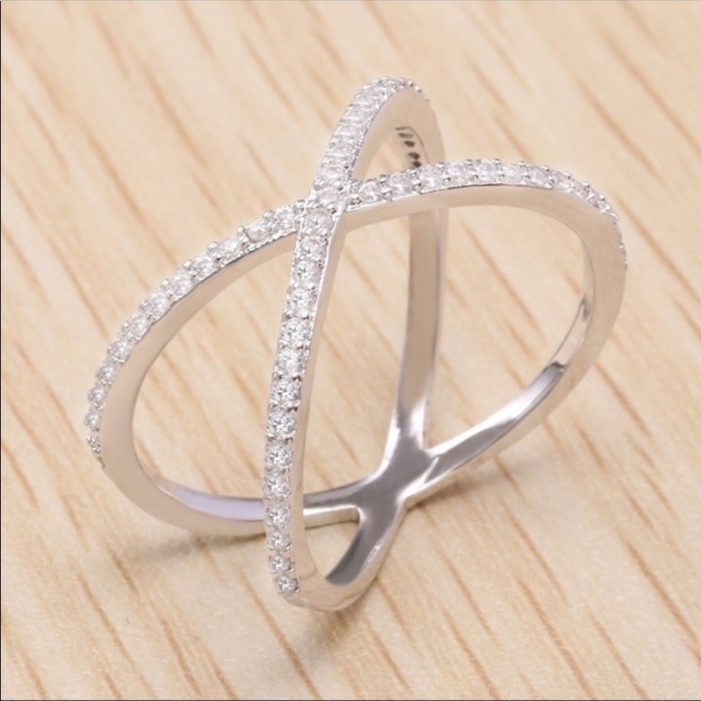 Crystal Rhinestone Ring - Picture 2 of 3